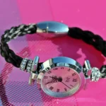 Pferdehaar Uhr rund Schmuck aus Pferdehaar Pferdehaarschmuck Pferdehaararmband mit Gravur