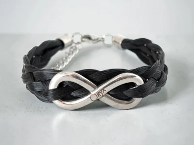 Armband aus Pferdehaar mit großen Infinity Zeichen